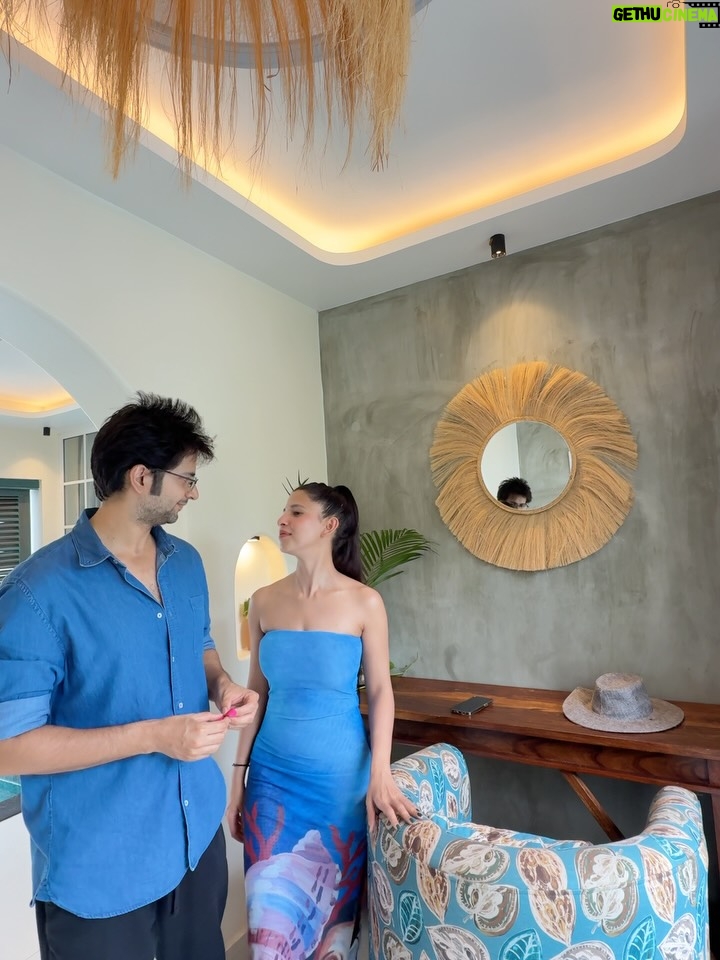 Luckii - 5.4K Likes - A slow dreamy day at our Villa in GOA 🌴👩🏻‍❤️‍💋‍👨🏻 
.
.
#couple #love
