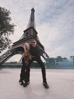 Luisana Lopilato Instagram - Algunas fotos de París y todo el amor que hizo este viaje inolvidable. 💛

Some photos from Paris and all the love that made this trip unforgettable. 💛

#París #luisanalopilato #love #blessed #family
