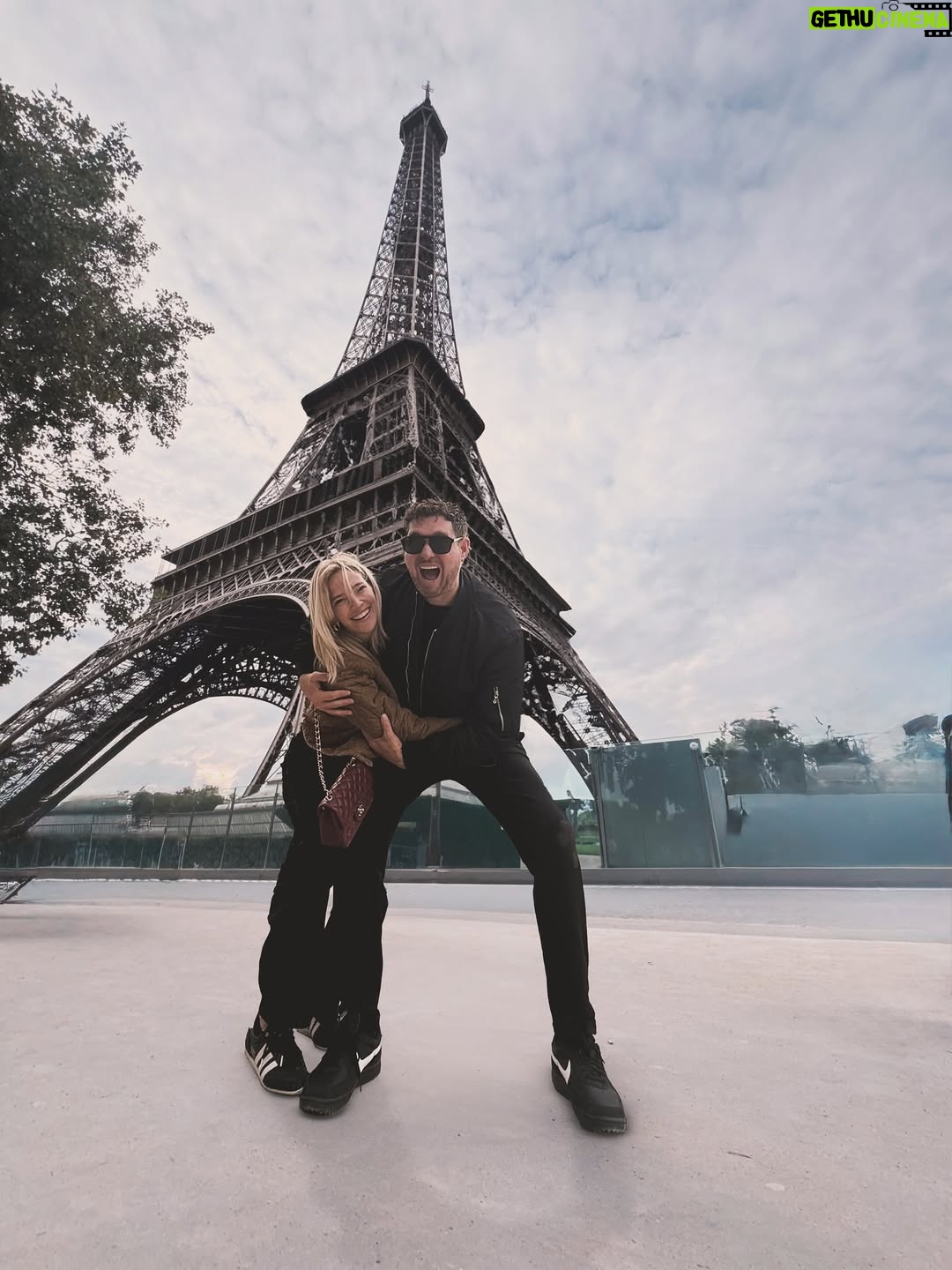 Luisana Lopilato - 215.8K Likes - Algunas fotos de París y todo el amor que hizo este viaje inolvidable. 💛

Some photos from Paris and all the love that made this trip unforgettable. 💛

#París #luisanalopilato #love #blessed #family