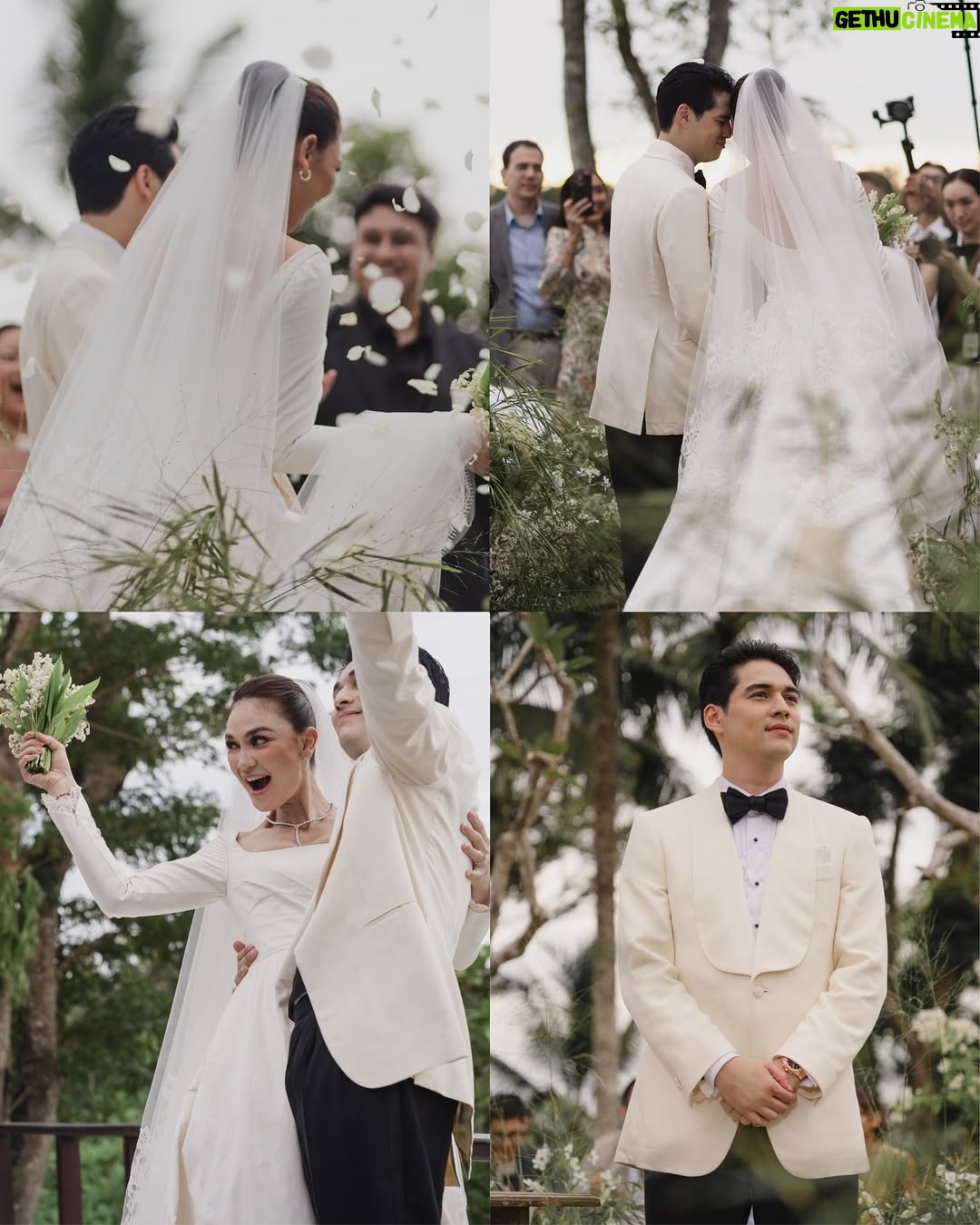Luna Maya - 795.9K Likes - In the garden of promises, we bloomed as one #ceremony #TheReception 🌸

📸: @derai.studio 

Wedding Planner @paper_diamonds
Show Management @innazcommunique
Wedding venue @comoshambhalaestate
Decorator @tearosewedding
Sound & Lighting @focusproind
-
Principal Photographer & Videographer @derai.studio
Photographer & Videogarpher @iluminen
Photographer @bramsky.bramsky
Content Creation @by_avera @mv.behindthewed
- 
Wedding cake @butter_bali
Stationery Designer & Illustrator @kurniawanhowijaya 
Invitation printing @new.fanda.print
RSVP Management @undangin_com
-
Styled by: @astecat @bimopermadi
Asst Stylist: @lionardychoky 
Ceremony Dress @yeftagunawan
Dinner dress @yeftagunawan
After party dress @jeffrytan
Luna’s Jewellry @bvlgari 
Luna’s make-up @archangelachelsea
Luna’s hair @kieferlippens
Luna’s shoes @rococostore @christianlouboutin @jimmychoo
Maxime shoes @christianlouboutin
Maxime make up @ryanogilvy @rhaydavid
Maxime hair do @ranggayusuf
Maxime Jewelry @franknco_id
Groomsmen attire @wonghangtailor
Groomsmen Suit @samuelwongso

Groomsmen hair do @krisna_endi 
Bridesmaids makeup @cokistrimirah @andychunmakeup @victoria_makeupatelier 
Bridesmaid fabric by @the.designerworkshop 
Bridesmaid hair do @krisna_endi @ine_hairdo_bali 

Skincare prep set @hannaglow.official
Mineral water brides & grooms @jiwaterartesian
- 
Entertainment 
@luxevoirid
 @orangeproductionasia
@phoneafriend.co
@rollportraits
@akustikaentertainment.id

#MOONtotheMAX #LUNAdicintaiMAXIMal