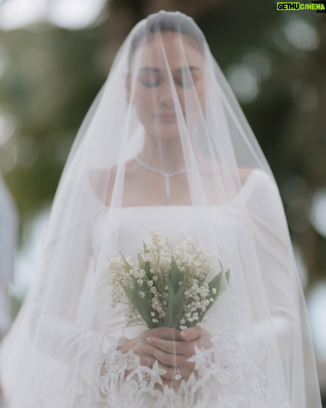 Luna Maya - 795.9K Likes - In the garden of promises, we bloomed as one #ceremony #TheReception 🌸

📸: @derai.studio 

Wedding Planner @paper_diamonds
Show Management @innazcommunique
Wedding venue @comoshambhalaestate
Decorator @tearosewedding
Sound & Lighting @focusproind
-
Principal Photographer & Videographer @derai.studio
Photographer & Videogarpher @iluminen
Photographer @bramsky.bramsky
Content Creation @by_avera @mv.behindthewed
- 
Wedding cake @butter_bali
Stationery Designer & Illustrator @kurniawanhowijaya 
Invitation printing @new.fanda.print
RSVP Management @undangin_com
-
Styled by: @astecat @bimopermadi
Asst Stylist: @lionardychoky 
Ceremony Dress @yeftagunawan
Dinner dress @yeftagunawan
After party dress @jeffrytan
Luna’s Jewellry @bvlgari 
Luna’s make-up @archangelachelsea
Luna’s hair @kieferlippens
Luna’s shoes @rococostore @christianlouboutin @jimmychoo
Maxime shoes @christianlouboutin
Maxime make up @ryanogilvy @rhaydavid
Maxime hair do @ranggayusuf
Maxime Jewelry @franknco_id
Groomsmen attire @wonghangtailor
Groomsmen Suit @samuelwongso

Groomsmen hair do @krisna_endi 
Bridesmaids makeup @cokistrimirah @andychunmakeup @victoria_makeupatelier 
Bridesmaid fabric by @the.designerworkshop 
Bridesmaid hair do @krisna_endi @ine_hairdo_bali 

Skincare prep set @hannaglow.official
Mineral water brides & grooms @jiwaterartesian
- 
Entertainment 
@luxevoirid
 @orangeproductionasia
@phoneafriend.co
@rollportraits
@akustikaentertainment.id

#MOONtotheMAX #LUNAdicintaiMAXIMal