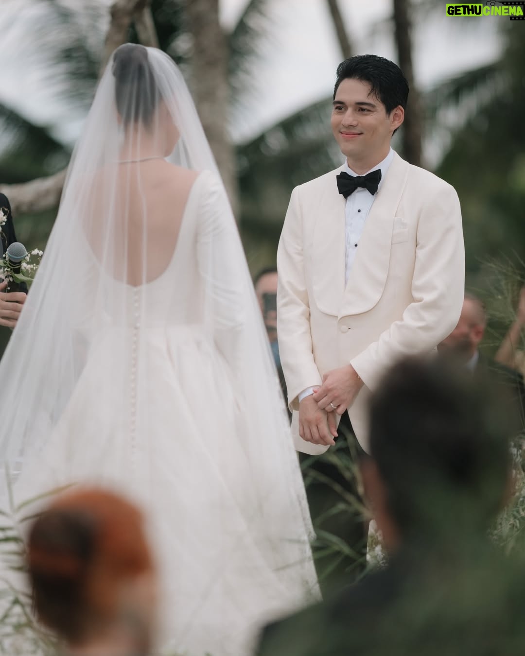 Luna Maya - 795.9K Likes - In the garden of promises, we bloomed as one #ceremony #TheReception 🌸

📸: @derai.studio 

Wedding Planner @paper_diamonds
Show Management @innazcommunique
Wedding venue @comoshambhalaestate
Decorator @tearosewedding
Sound & Lighting @focusproind
-
Principal Photographer & Videographer @derai.studio
Photographer & Videogarpher @iluminen
Photographer @bramsky.bramsky
Content Creation @by_avera @mv.behindthewed
- 
Wedding cake @butter_bali
Stationery Designer & Illustrator @kurniawanhowijaya 
Invitation printing @new.fanda.print
RSVP Management @undangin_com
-
Styled by: @astecat @bimopermadi
Asst Stylist: @lionardychoky 
Ceremony Dress @yeftagunawan
Dinner dress @yeftagunawan
After party dress @jeffrytan
Luna’s Jewellry @bvlgari 
Luna’s make-up @archangelachelsea
Luna’s hair @kieferlippens
Luna’s shoes @rococostore @christianlouboutin @jimmychoo
Maxime shoes @christianlouboutin
Maxime make up @ryanogilvy @rhaydavid
Maxime hair do @ranggayusuf
Maxime Jewelry @franknco_id
Groomsmen attire @wonghangtailor
Groomsmen Suit @samuelwongso

Groomsmen hair do @krisna_endi 
Bridesmaids makeup @cokistrimirah @andychunmakeup @victoria_makeupatelier 
Bridesmaid fabric by @the.designerworkshop 
Bridesmaid hair do @krisna_endi @ine_hairdo_bali 

Skincare prep set @hannaglow.official
Mineral water brides & grooms @jiwaterartesian
- 
Entertainment 
@luxevoirid
 @orangeproductionasia
@phoneafriend.co
@rollportraits
@akustikaentertainment.id

#MOONtotheMAX #LUNAdicintaiMAXIMal