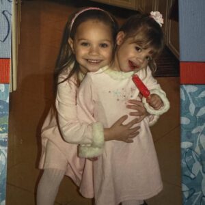 Mackenzie Ziegler Instagram - what i would do without you 
my bestfriend forever
i love you to the moon n back
happy birthday moo🔒🩵