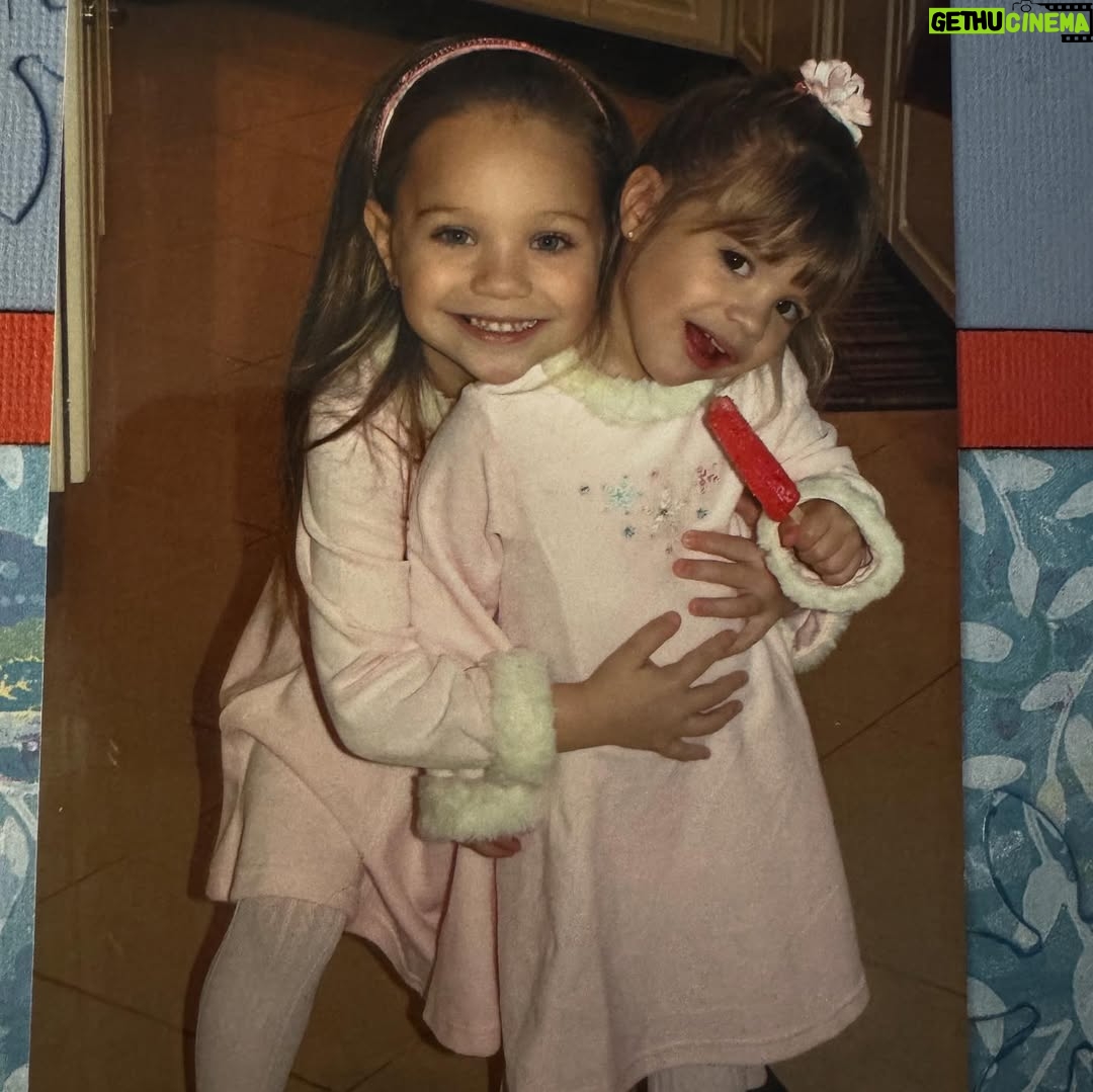 Mackenzie Ziegler - 474.4K Likes - what i would do without you 
my bestfriend forever
i love you to the moon n back
happy birthday moo🔒🩵