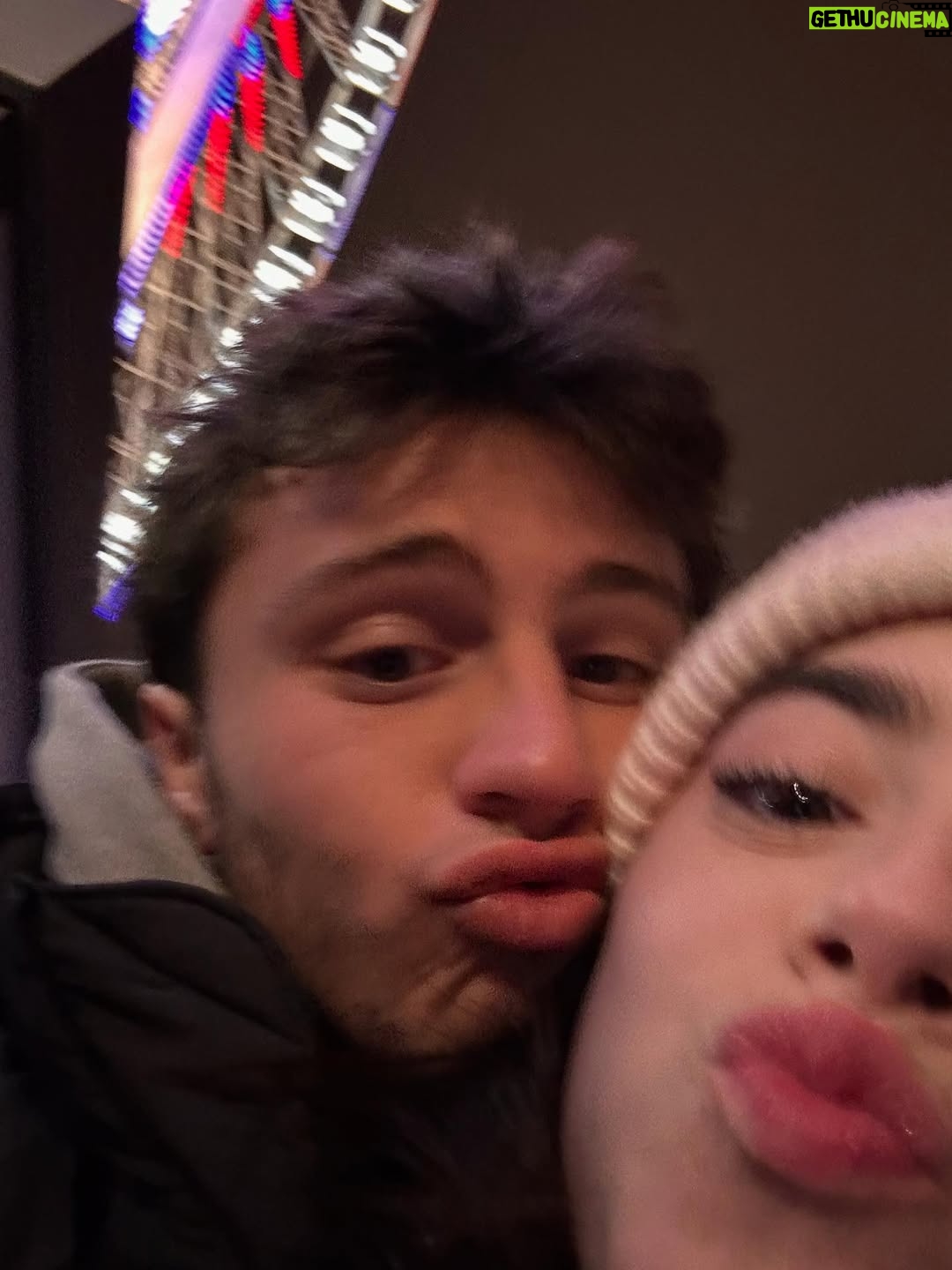 Madalena Aragão - 125.4K Likes - 21 🧡