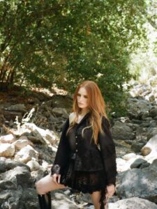 Actress Madelaine Petsch HD Photos and Wallpapers October 2025