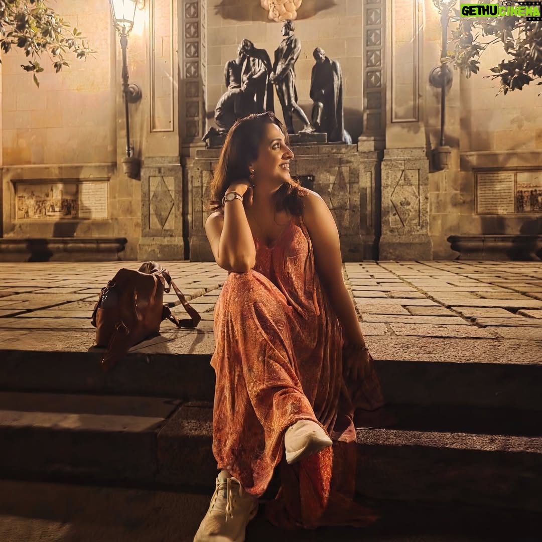Madhurani Gokhale - 7.6K Likes - Best 6 of the day .
Day 6 . BARCELONA 

#spaintrip