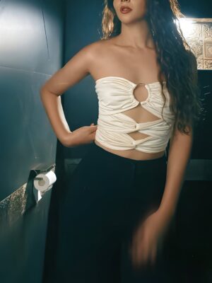 Madhurima Roy Instagram - Guilty for too many fit checks?🙆🏻‍♀️