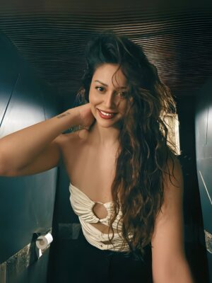Madhurima Roy Instagram - Guilty for too many fit checks?🙆🏻‍♀️