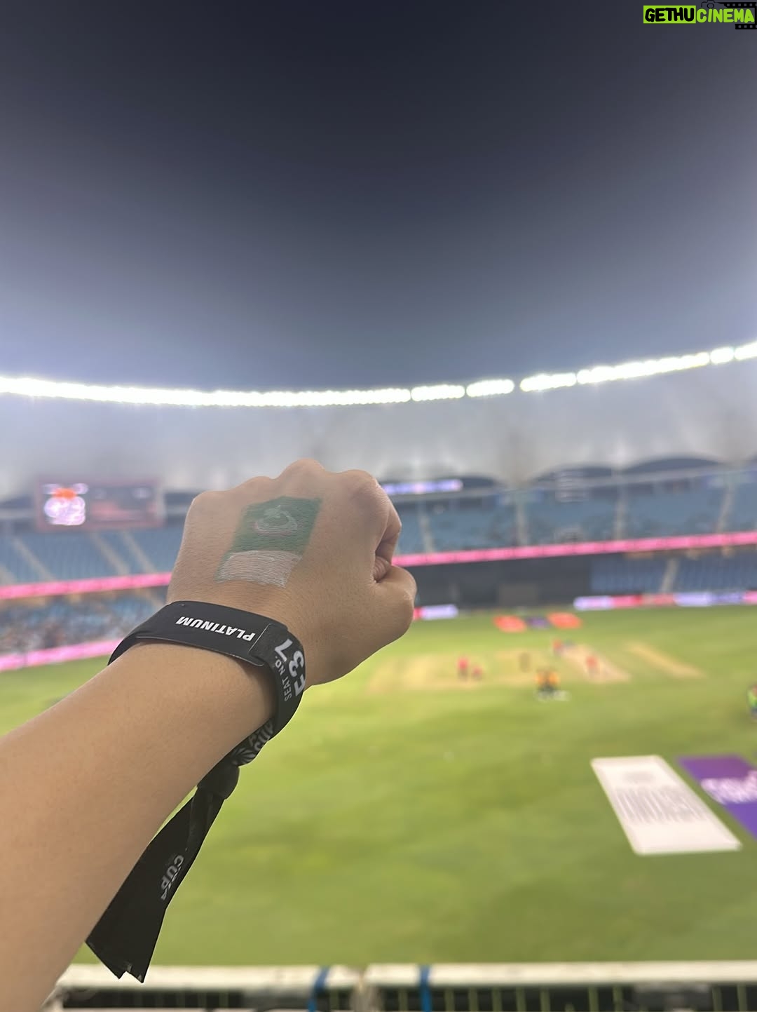 Madiha Iftikhar - 2.9K Likes - Green shirts dominate UAE 💚🇵🇰
@zainab_shahidk 

#madihaiftikhar #cricketmatch #pakistanuae #uae❤️ #uae #dubai #asiacup2025 #wewon #shaheenafridi