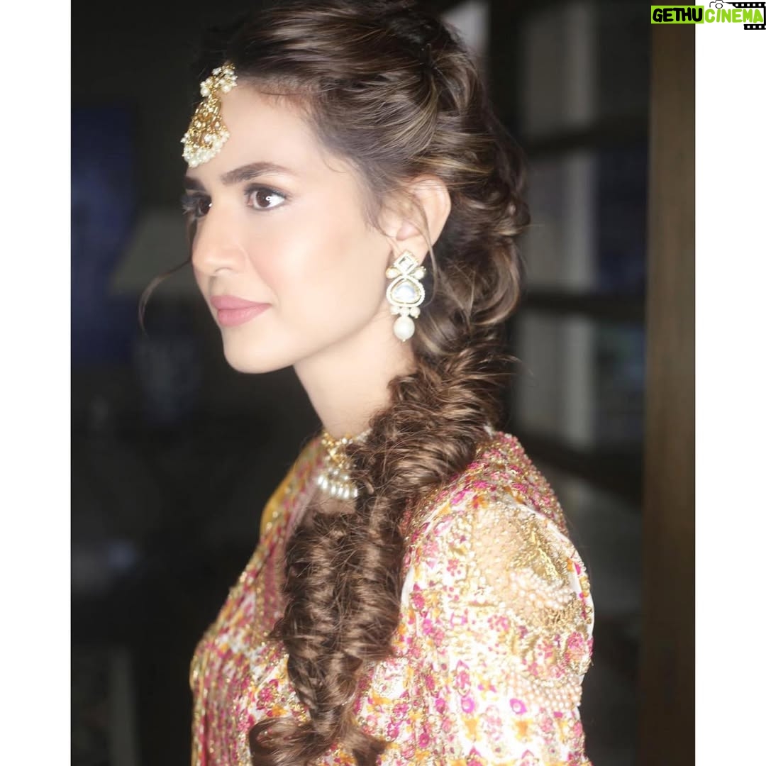 Madiha Imam - 51.9K Likes - For: @farahtalibaziz 
By: @beyondbeautynatasha 
.
.
.
.
Coming soon 🔥