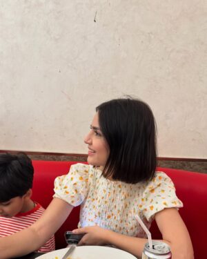 Madiha Imam Instagram - 🕺