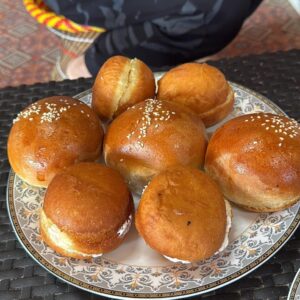 Madiha Imam Instagram - 1 serene & beyond 
2 aunt ho toh aise 
3 b/w two naughties 
4 freshly baked from my uncles bakehouse 
5 stock shot perhaps 🧐

Album name: “Here there and literally everywhere” 🤯