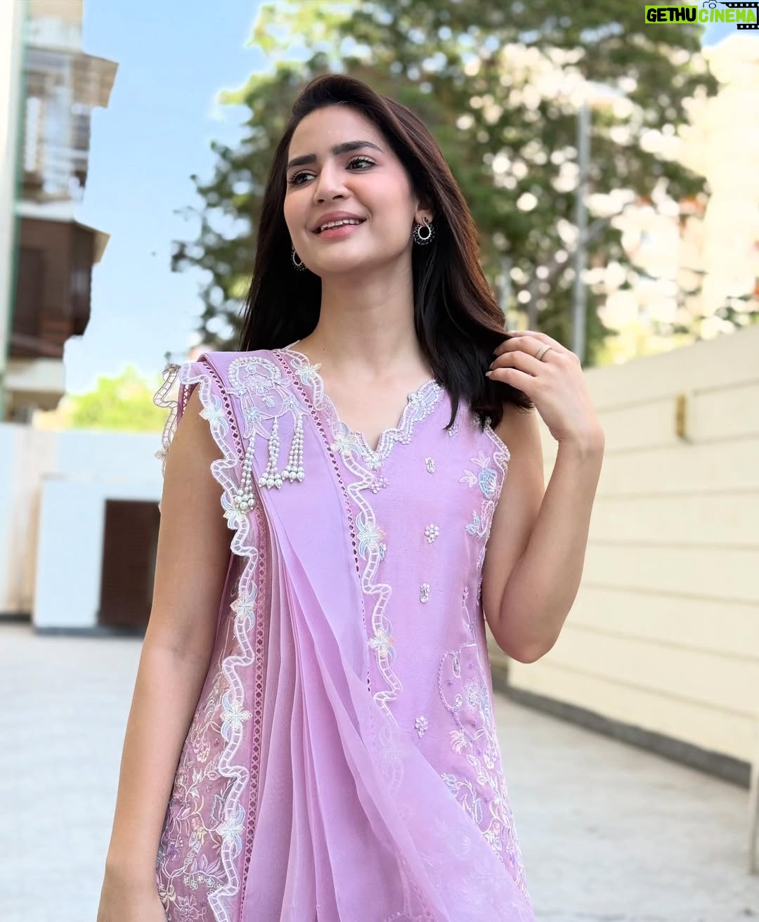 Madiha Imam - 21.4K Likes - Eid’25 in @farahtalibaziz 🌸