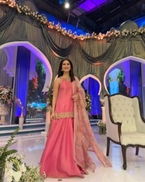 Madiha Imam Instagram - Twirling in @farahtalibaziz for Eid ✨
