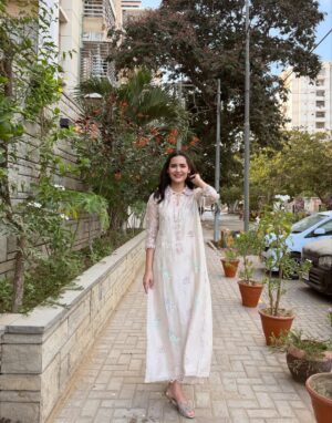 Madiha Imam Instagram - In my forever fav @farahtalibaziz 🤍