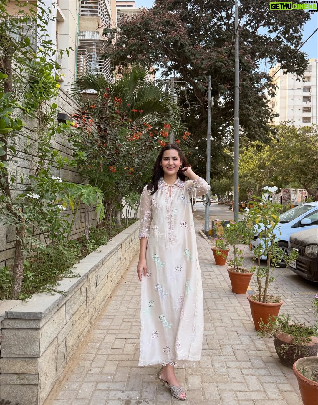 Madiha Imam - 26.3K Likes - In my forever fav @farahtalibaziz 🤍