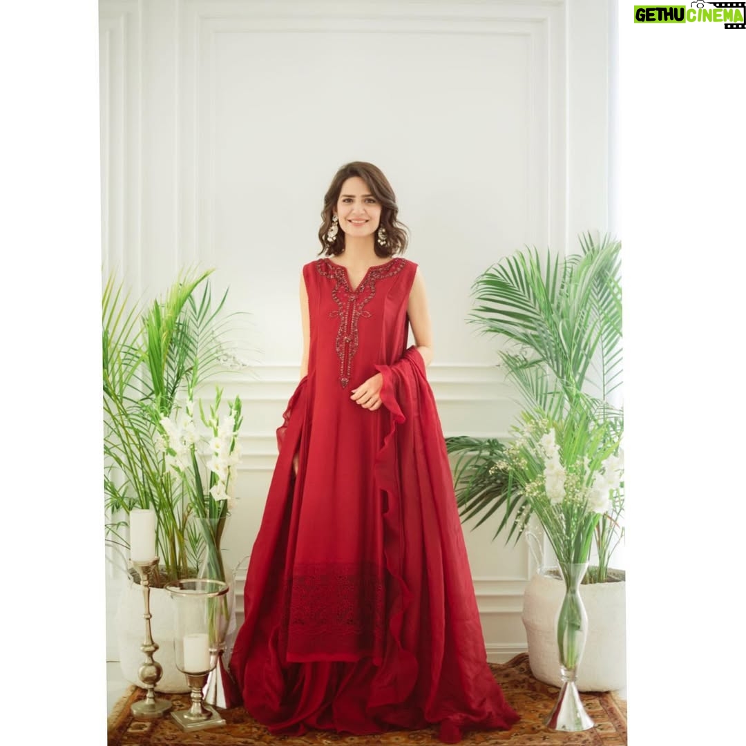 Madiha Imam - 39.1K Likes - ♥️
.
.
.
.
@farahtalibaziz
@areebamansoor_
@filigreecollection