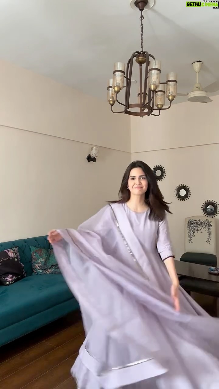 Madiha Imam - 88.1K Likes - To forever falling down while twirling and never being a girly girl 
🧒🏻

💃: @zarashahjahanofficial