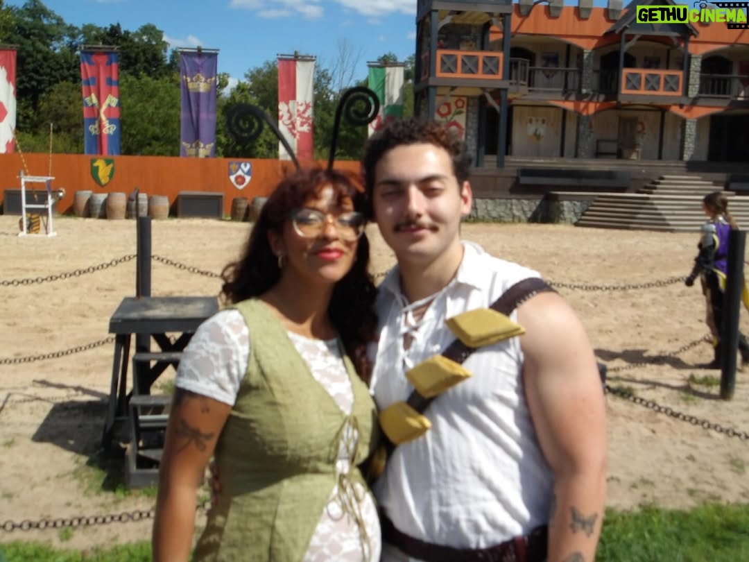 Madison Reyes - 104.2K Likes - Summer is clearly not over yet, had a blast this weekend going up to pa’s renaissance faire, anyone been before?