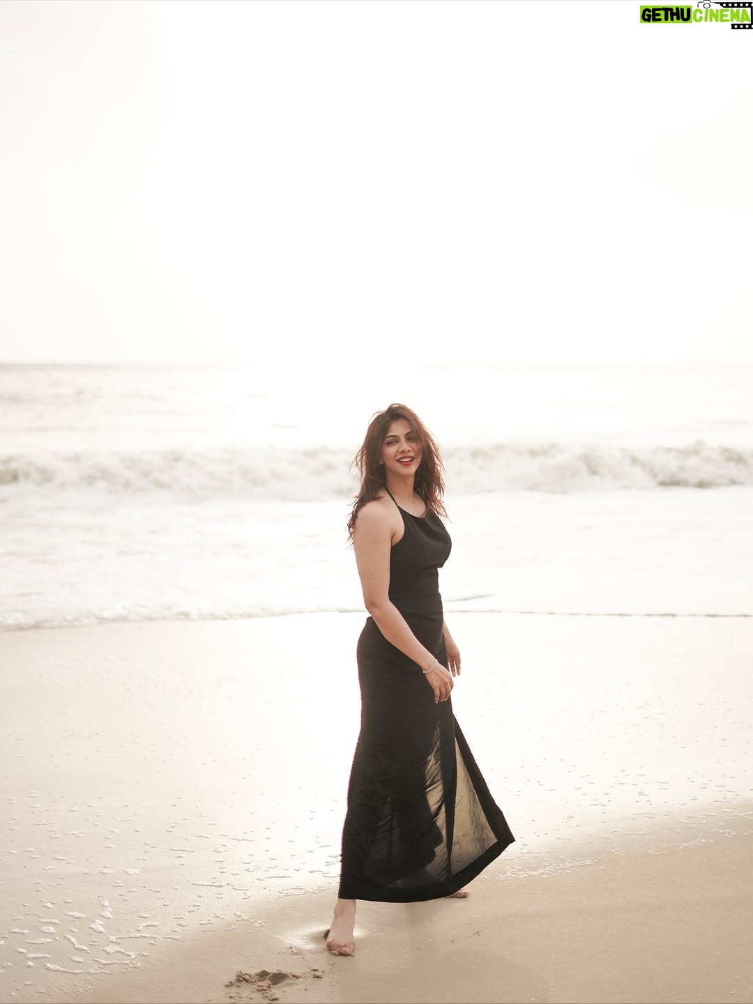 Madonna Sebastian - 289.5K Likes - Outfit & Styling : @cafefashion_by_remya_nair 
📸: @yaami____
Makeup : @laxmi_saneesh
Location: Turtle Beach Resort Alleppey by ABAD  @abad.hotels