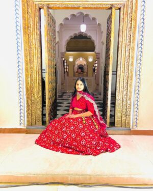 Mahak Yadav Instagram - 𝙱𝙴 𝚈𝙾𝚄𝚁 𝙾𝚆𝙽 𝚂𝙿𝙰𝚁𝙺𝙻𝙴 𝙱𝙰𝙱𝚈!! ✨