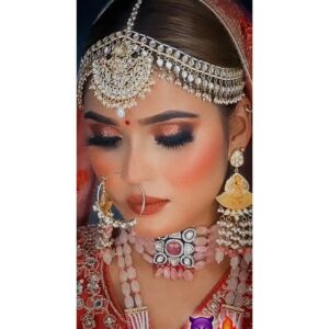 Mahi Khan Instagram - Cuteness 😍♥️
Fav. makeup artist 😍 :- @makeovers_by_avneet