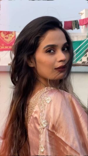 Mahi Khan Instagram - Piya tu…🧡#piyatuabtoaaja #mahikhan36 #viral