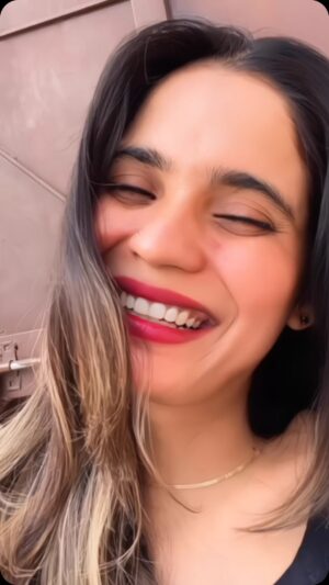 Mahi Khan Instagram - Janu😙