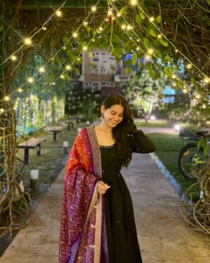 Mahi Singh Instagram - dil-वाली 🪔🤍✨
.
.
#diwali #festival #smile #instapost #photooftheday #instagood #instagram #newpost #mahisinghviofficial