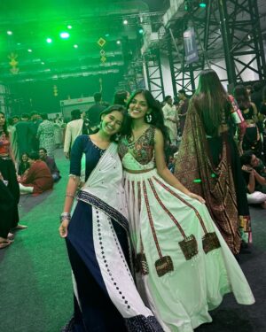 Mahi Singh Instagram - happiest birthdayyy kitudeee💕
@preksha_1310
#birthday #birthdaypost #sister #smile #instagood #newpost #mahisinghviofficial