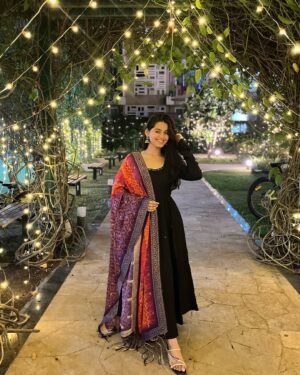 Mahi Singh Instagram - dil-वाली 🪔🤍✨
.
.
#diwali #festival #smile #instapost #photooftheday #instagood #instagram #newpost #mahisinghviofficial