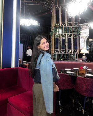 Mahi Singh Instagram - Cheers to me!🥂
.
.
#birthday #enjoy #smile #instagood #instagram #post #mahisinghviofficial