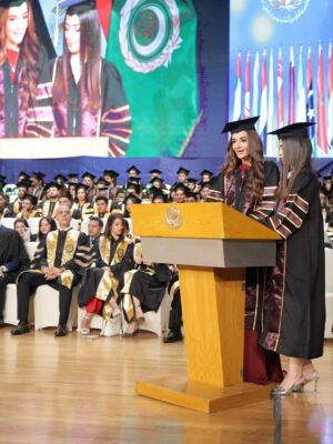 Malak Ahmed Zaher Instagram - OUTTTTT and with honors babyyyy!!!!!! 🎓❤️‍🔥💫🌟✨

So grateful to have achieved this milestone alongside my baby sister 🤍✨ what a journey it’s been! 👩🏻‍🎓👭🌟 

Suit @byfarahbarbary 
Makeup @makeupby_mirnagirgiss 
Hair @ebram_girgs
