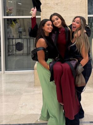 Malak Ahmed Zaher Instagram - OUTTTTT and with honors babyyyy!!!!!! 🎓❤️‍🔥💫🌟✨

So grateful to have achieved this milestone alongside my baby sister 🤍✨ what a journey it’s been! 👩🏻‍🎓👭🌟 

Suit @byfarahbarbary 
Makeup @makeupby_mirnagirgiss 
Hair @ebram_girgs