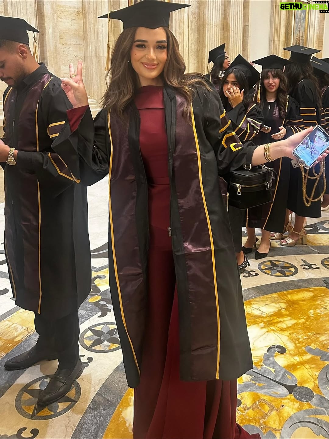 Malak Ahmed Zaher - 496K Likes - OUTTTTT and with honors babyyyy!!!!!! 🎓❤️‍🔥💫🌟✨

So grateful to have achieved this milestone alongside my baby sister 🤍✨ what a journey it’s been! 👩🏻‍🎓👭🌟 

Suit @byfarahbarbary 
Makeup @makeupby_mirnagirgiss 
Hair @ebram_girgs