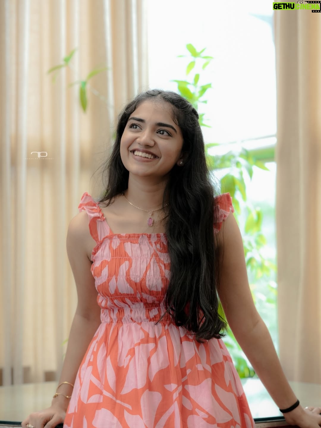 Malavika Manoj - 828.9K Likes - 💓 

.
.
.
.
.
.
@rahulphotoshoot 📸