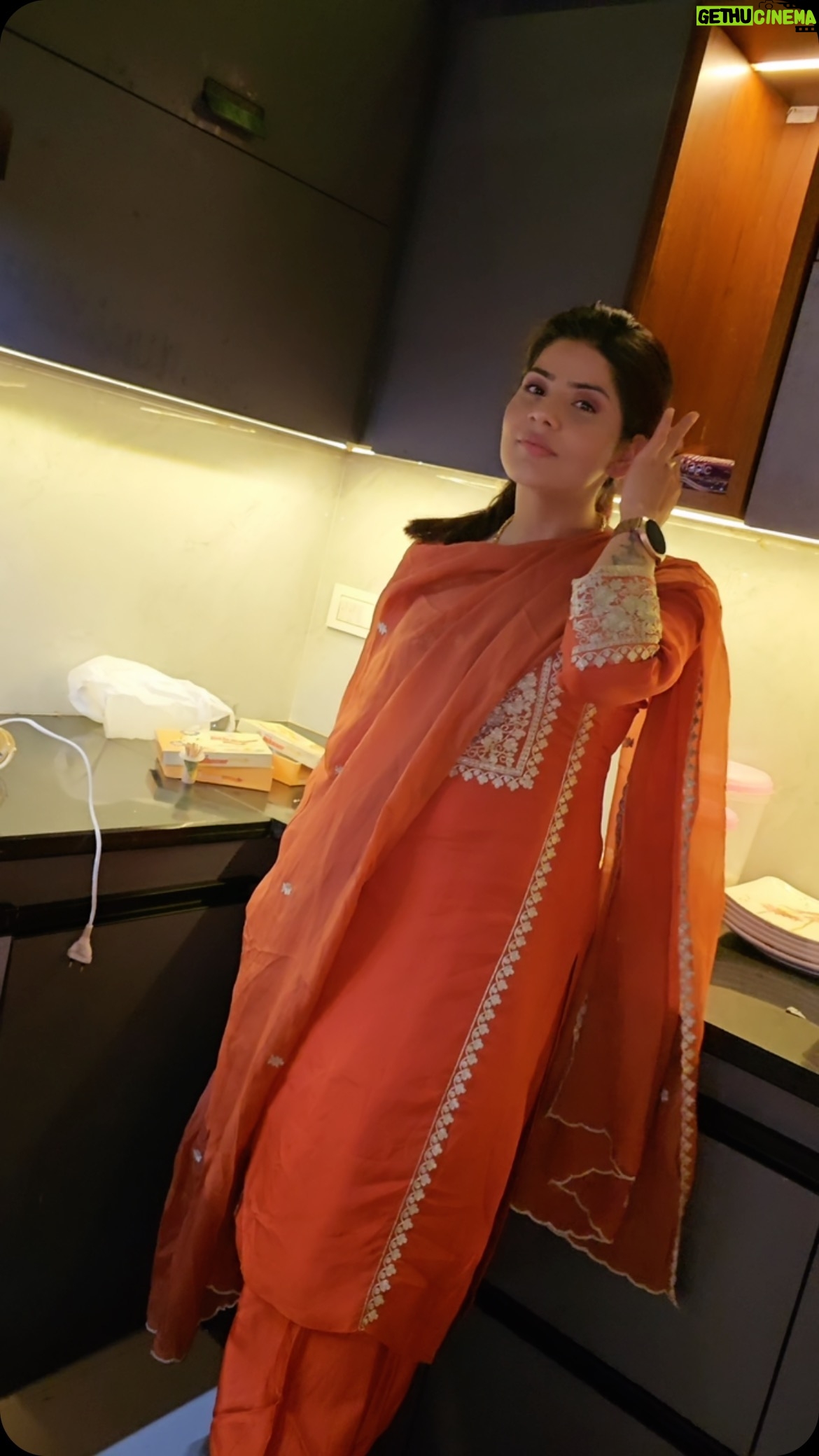 Mane Sandhu - 2K Likes - 
