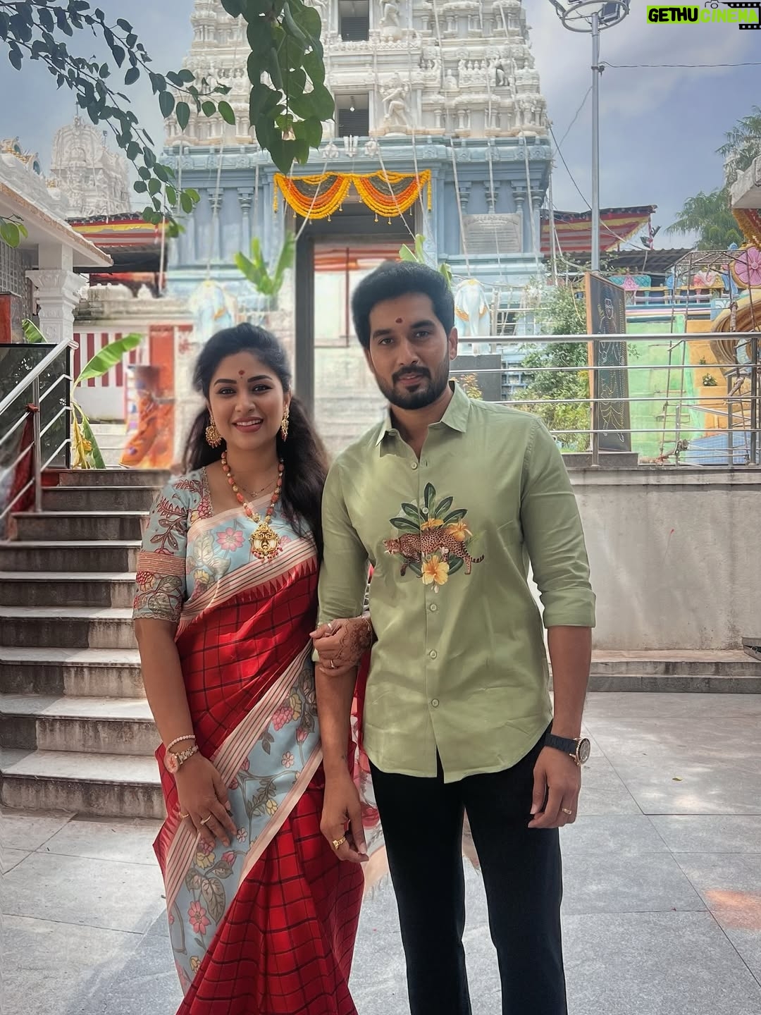 Manjula Paritala - 157.5K Likes - #Happy anniversary Ganda, my love, my soul, my world

#kanchikorvaipattussaree @puresilk_saree_kanchipuram