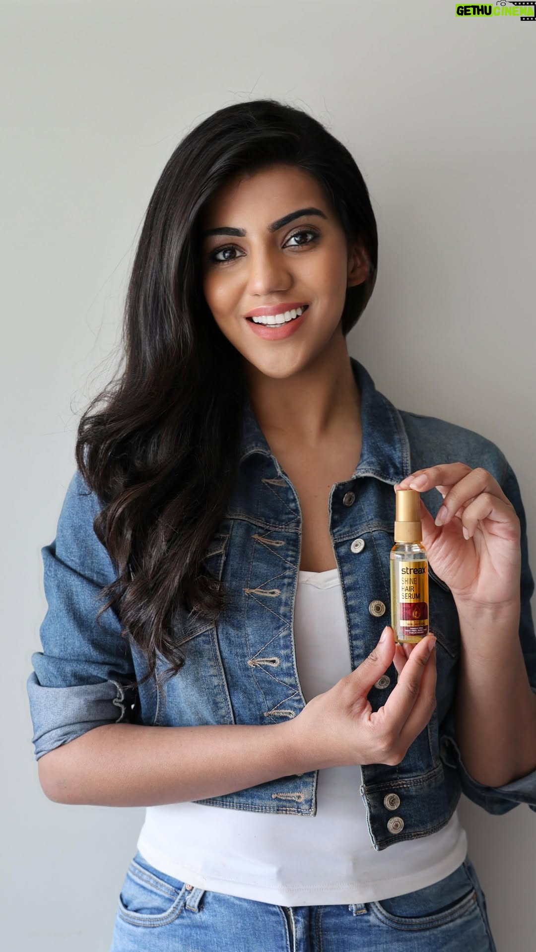 Mannat Khanna - 1.4K Likes - I always thought serum was just for brunches and big night outs. Turns out, good hair days can and should be a daily thing! Now I know the secret to #KhoobsuratBaalHarDin and I want to tell you too – it is using the STREAX SHINE SERUM every day. #GetNoticed