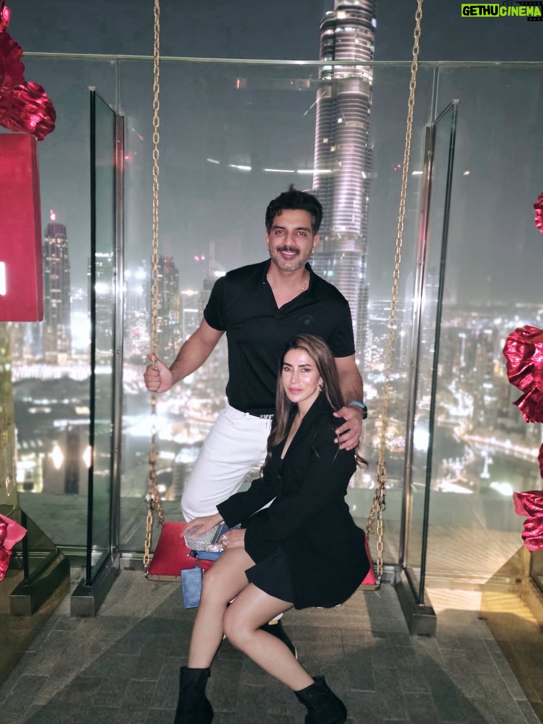Mansha Bahl - 678 Likes - Living the dream with my favorite person 😍.