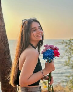 Actress Mansi Bhanushali HD Photos and Wallpapers August 2025