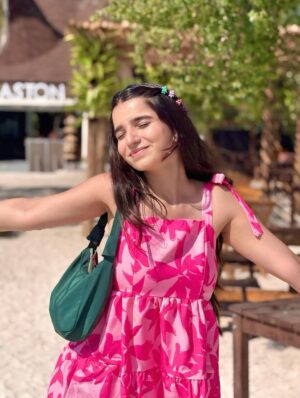 Mansi Bhanushali Instagram - Like the kind of dream you don’t want to wake up from🦋

#giliislands #bali #indonesia #letsflyoff