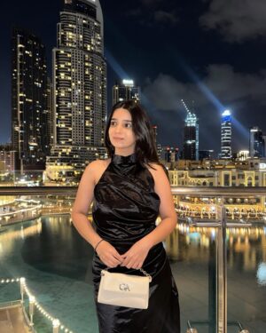 Mansi Bhanushali Instagram - 🖤