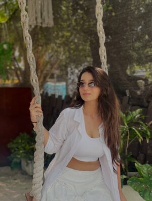 Mansi Bhanushali Instagram - Just feeling a little softer these days 
🤍🧚‍♂️🕊️🐚

Travel partner: @letsfoff 🕊️

#bali #giliislands #travel #letsflyoff