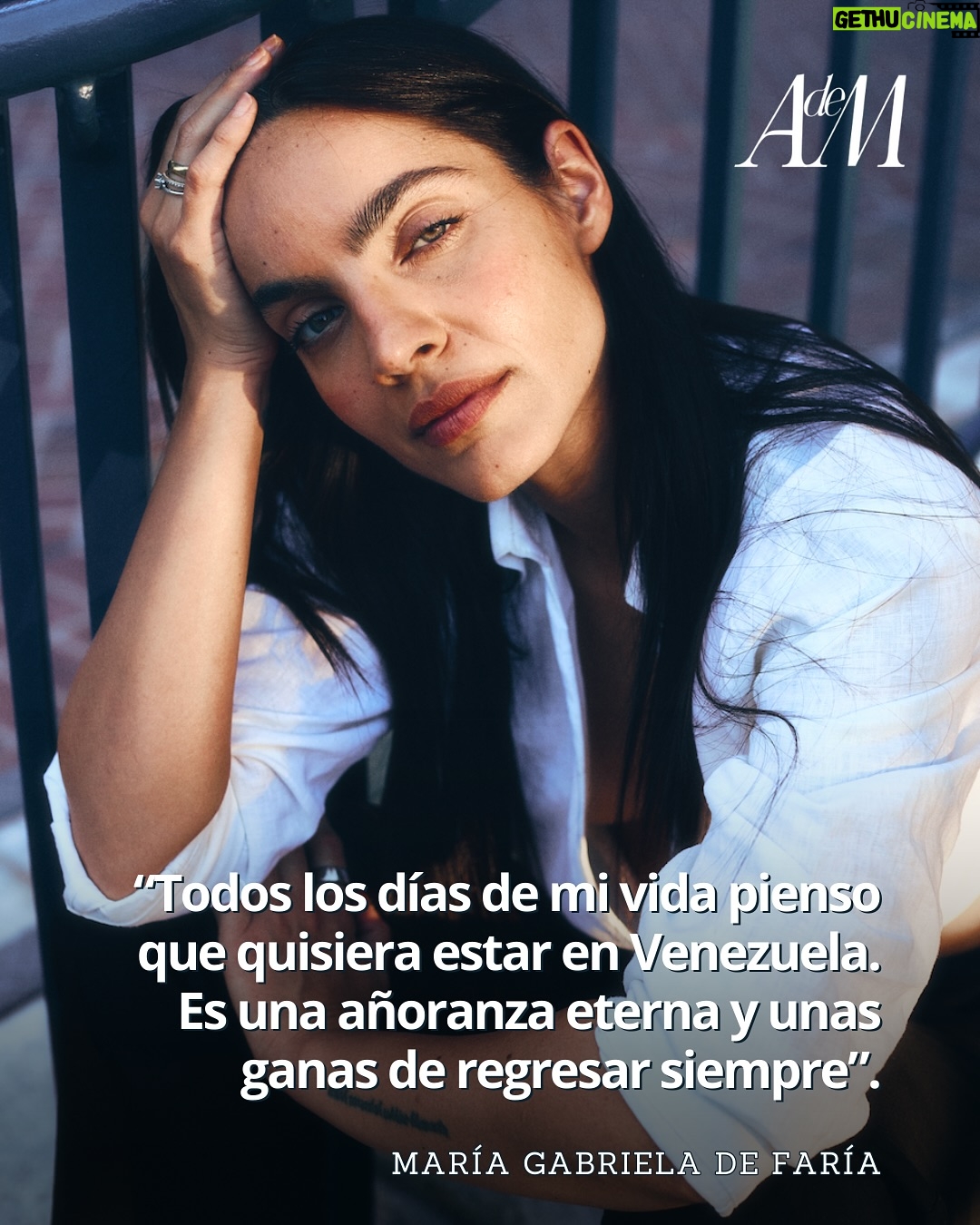 María Gabriela de Faría - 19.3K Likes - La segunda edición impresa de Asuntos de Mujeres ya está aquí. Emoción total 🫶🏻

Y esta vez, en nuestra portada resalta la fuerza, el talento y la sensibilidad de María Gabriela de Faria @thefaria (😮‍💨♥️), actriz venezolana que brilla por donde se pasa y que, desde muy niña, nos ha hecho sentir muy orgullosas.

María Gabriela nos recuerda que la actuación también puede ser un acto de valentía, de autenticidad y de compromiso con las causas que importan. 

Pero esta edición no se queda solo en una portada inolvidable, adentro encontrarán artículos escritos desde la honestidad y la reflexión, temas que tocan de cerca la vida de todas nosotras, y la participación de colaboradoras/es increíbles, que suman sus miradas y experiencias.

Cada página de esta nueva edición es una invitación a reconocernos, inspirarnos y a seguir construyendo juntas, mujeres.

Esta revista es para ustedes, pero sobre todo, es con ustedes ♥️.

📍Léenos en asuntosdemujeres.com

Todas las fotos son de nuestro favorito: @henrycuicas 🖤