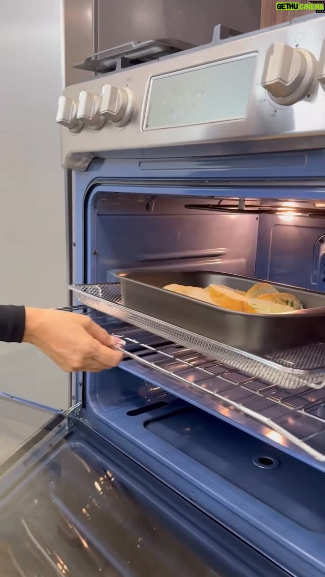 María Mercedes Pacheco - 85 Likes - ✨👩‍🍳 Cocina con estilo, cocina Smart 👨‍🍳✨
Solo en Almacenes España te traemos junto a Indurama lo mejor en tecnología para tu cocina.

🔹 Encuéntralas en nuestra página web 🌐
🔹 Y en todas nuestras sucursales a nivel nacional 🏬

Porque con Indurama es más que cocinar… ¡es vivir con estilo!
🔥 Mejores precios, imposibles.

#Indurama #CocinasSmart #AlmacenesEspaña
