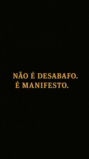 Maria Pinna Instagram - M  O  R  A  L

do dia: ninguém tem MORAL!