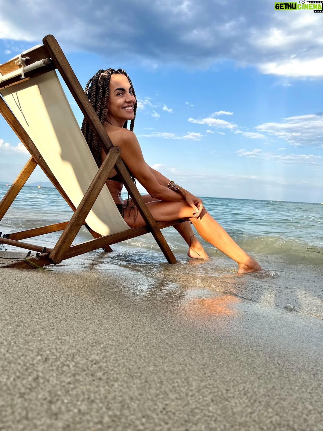 Maria Solomou - 14.9K Likes - ΗΜΕΡΑ ΑΓΑΠΗΣ….
——————————————-
Χρόνια μας πολλά …..
Υγεία …..και ανθρωπιά και συμπόνια και ενσυναίσθηση …..
Και ότι καλό να πέσει πάνω μας……
————-
#παναγιτσα 
#μαριαμαρακιμαριω