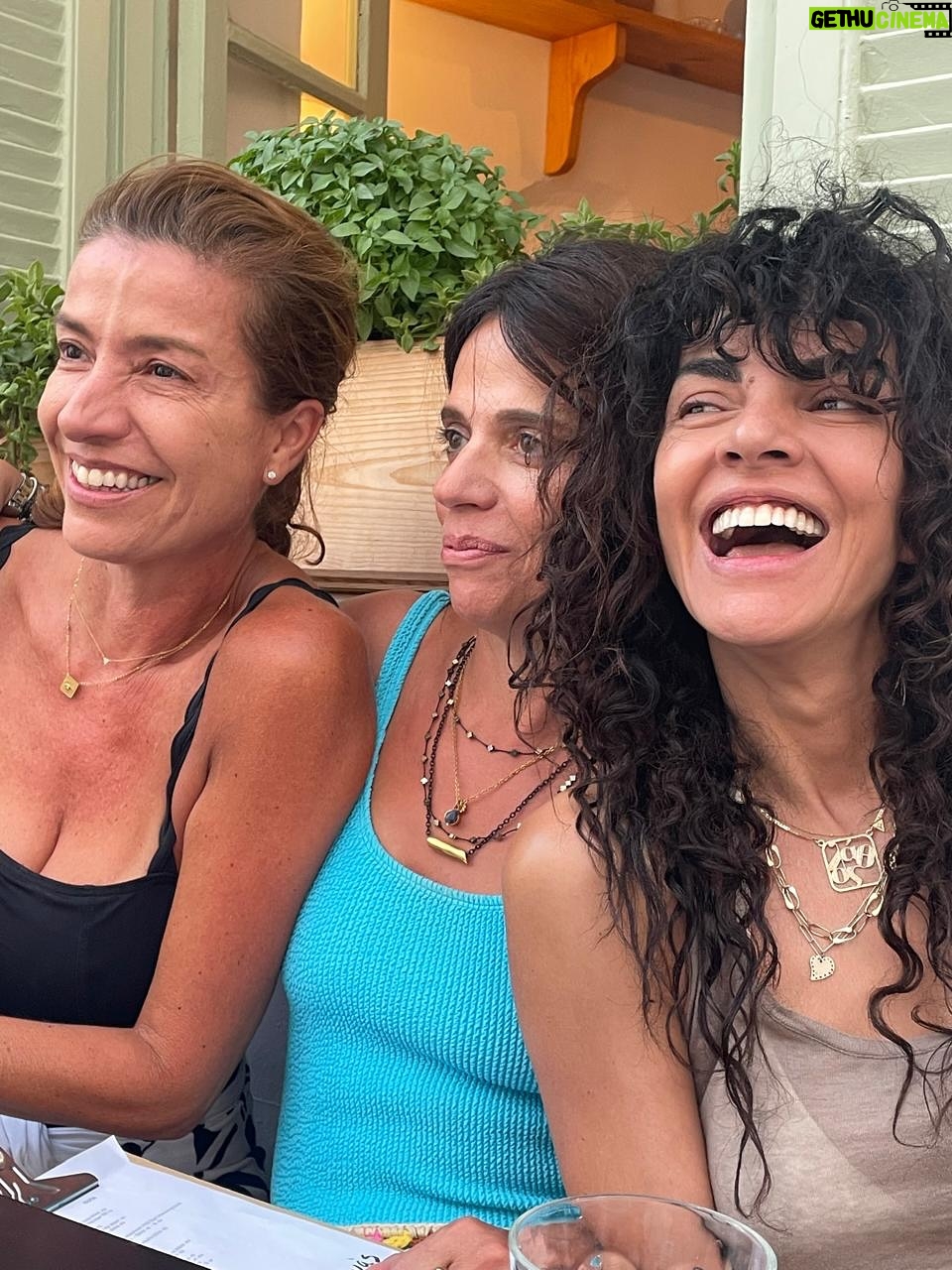 Maria Solomou - 16K Likes - SERIFOS
————-
#δεθαφυγωαπτονησι